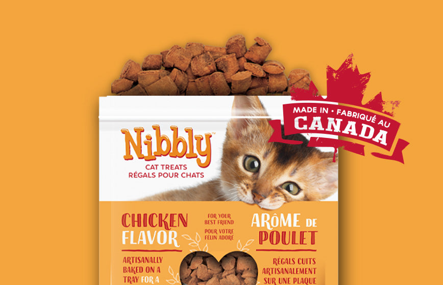 Nibbly cat treats made in Canada banner zoomed in